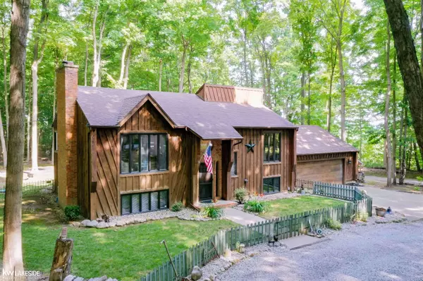 4675 S Byron Road, Durand, MI 48429