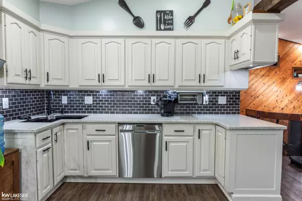 4675 S Byron Road, Durand, MI 48429