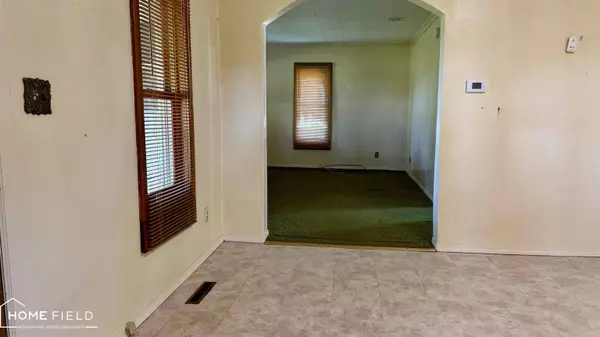 9487 Juddville Road, Corunna, MI 48817