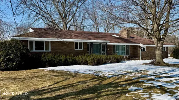 2145 N M 52 Highway, Owosso, MI 48867