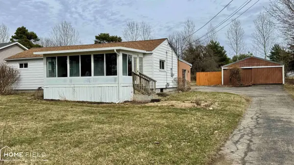 1395 Aiken Road, Owosso, MI 48867