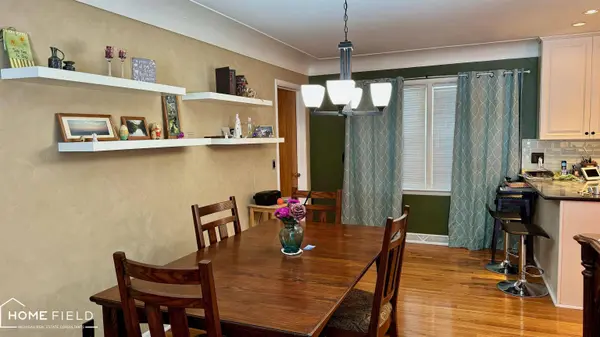 1200 N Dewey Street, Owosso, MI 48867