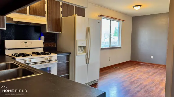 616 W Stewart Street, Owosso, MI 48867