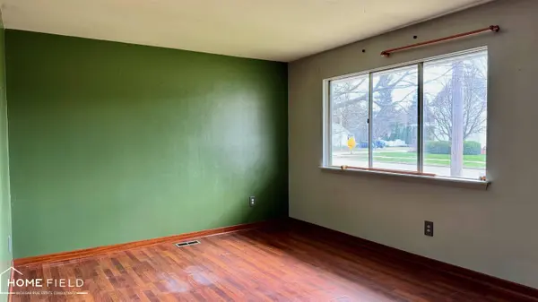 616 W Stewart Street, Owosso, MI 48867