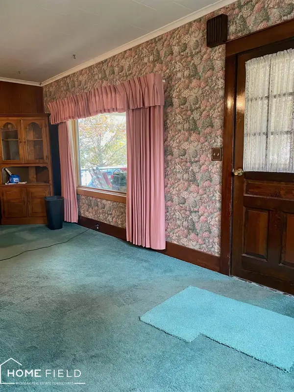 306 Genesee Street, Owosso, MI 48867