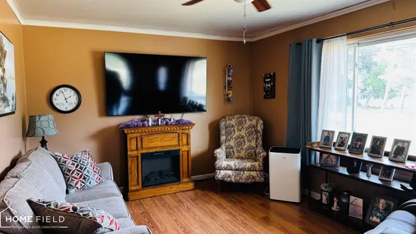 810 E King Street, Corunna, MI 48817
