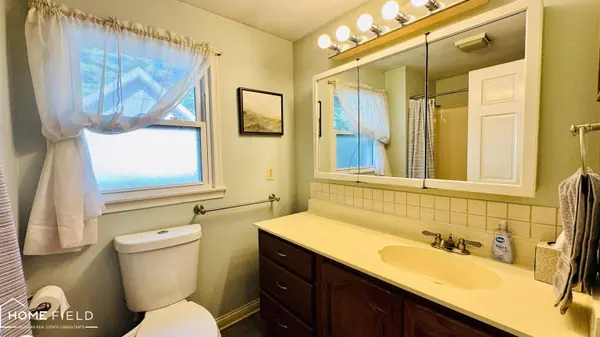 813 N Ball Street, Owosso, MI 48867