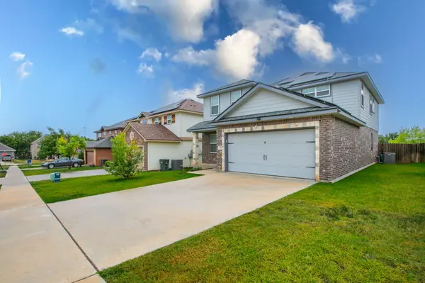 813 Ross Rd, Copperas Cove, TX 76522