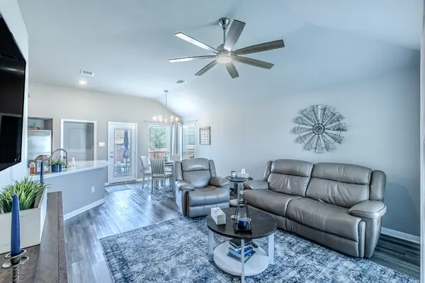 1921 Euclid Dr, Temple, TX 76504