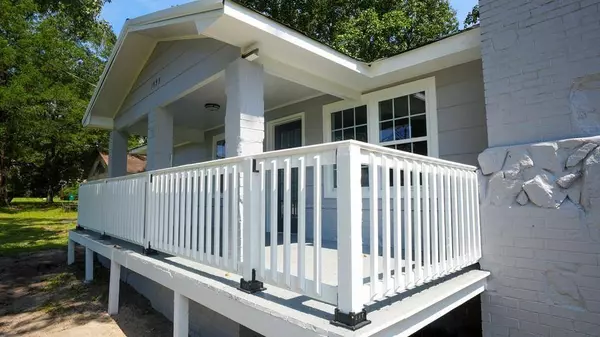 1755 Panther Pkwy, Smiths Station, AL 36877