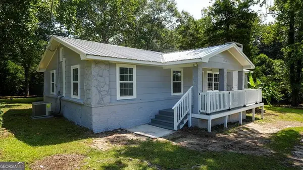 1755 Lee Rd 430, Smiths Station, AL 36877