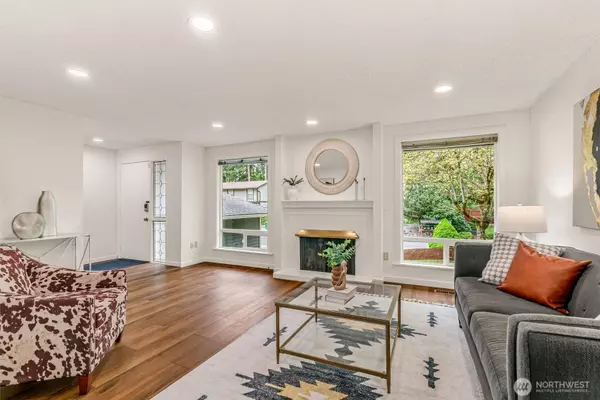 16411 NE 111th ST, Redmond, WA 98052