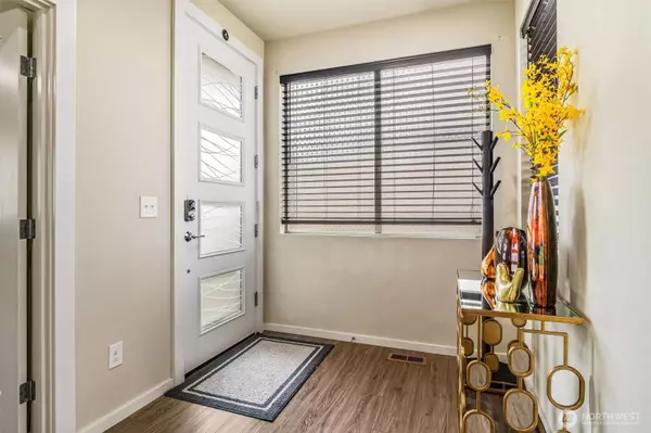 10720 SE 187th PL, Renton, WA 98055