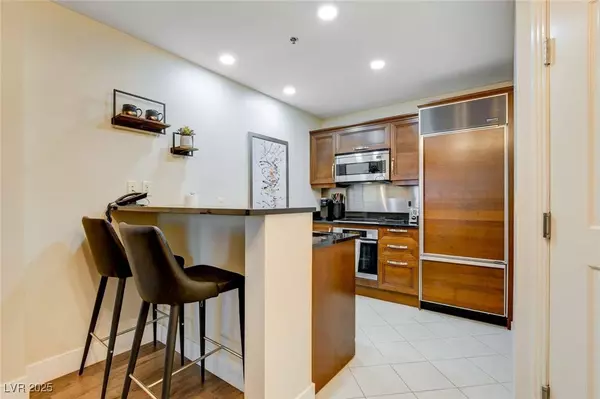 125 E Harmon AVE #3214, Las Vegas, NV 89109