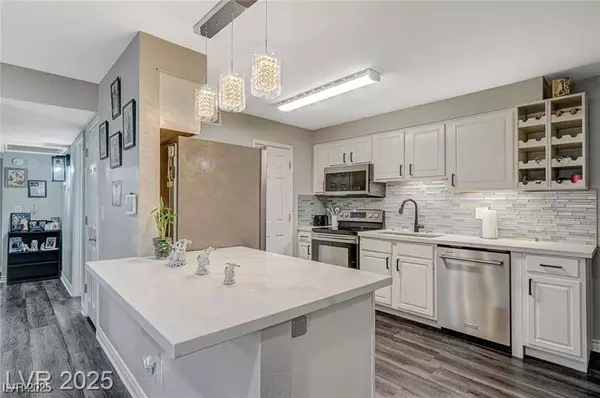 2451 N Rainbow BLVD #2076, Las Vegas, NV 89108