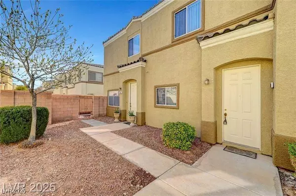 6320 Desert Leaf ST #101, North Las Vegas, NV 89081