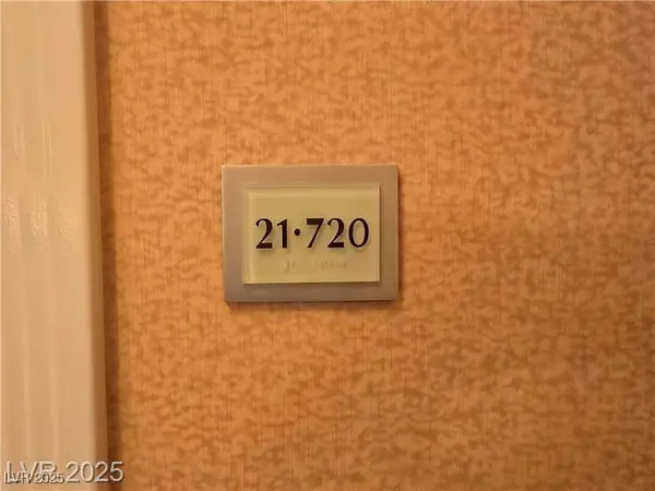 145 E Harmon AVE #2120, Las Vegas, NV 89109