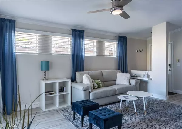 4400 S Jones BLVD #2066, Las Vegas, NV 89103