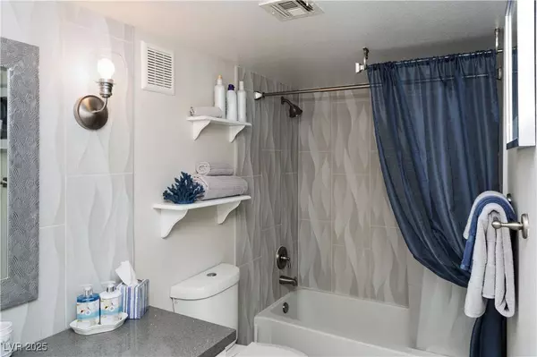 4400 S Jones BLVD #2066, Las Vegas, NV 89103