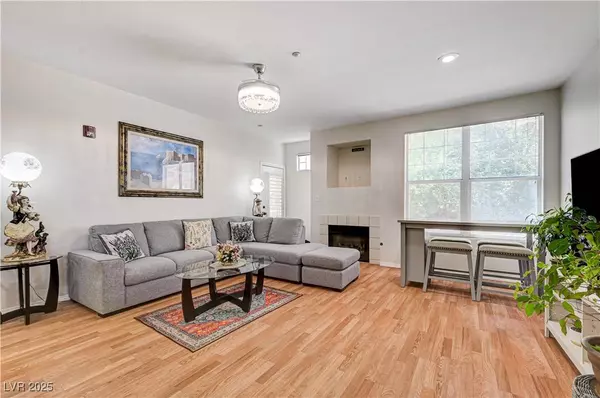 5855 Valley DR #2060, North Las Vegas, NV 89031