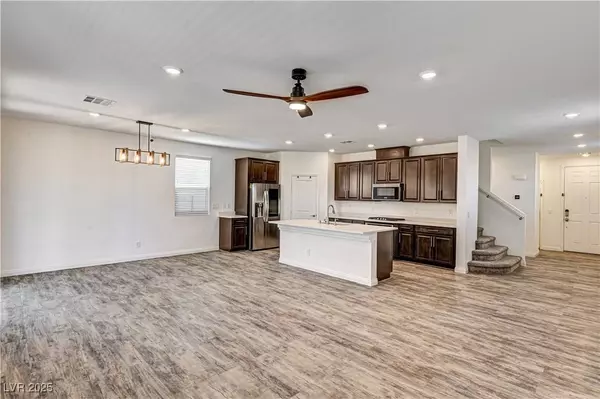 5544 Jinsha River ST, Las Vegas, NV 89148