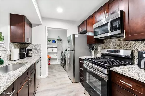 7885 W Flamingo RD #1115, Las Vegas, NV 89147