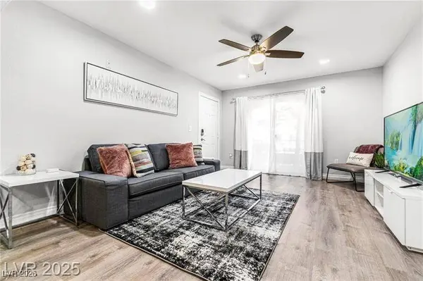 7885 W Flamingo RD #1115, Las Vegas, NV 89147