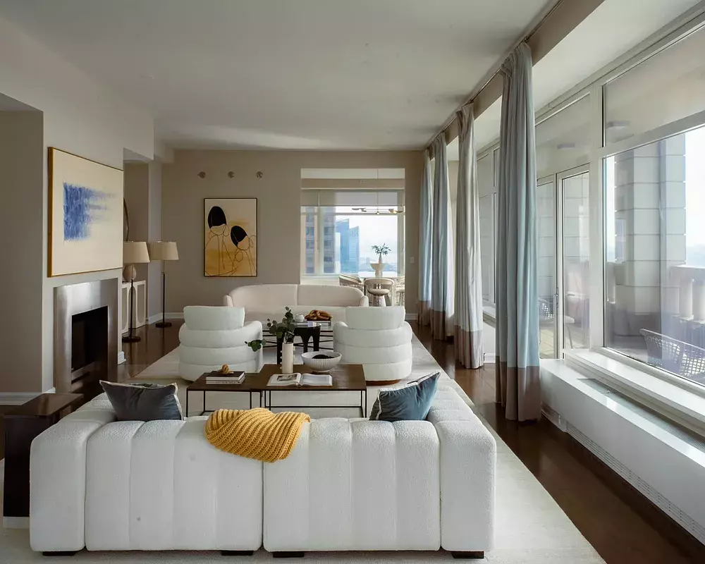 New York, NY 10069-0011,240 Riverside Blvd #PH-1