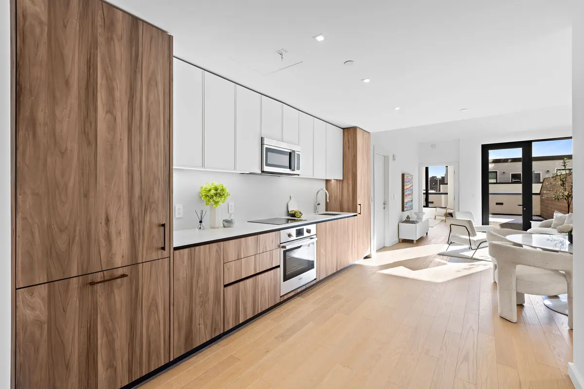 237 Brunswick St #4F, Jersey City, NJ 07302-1519