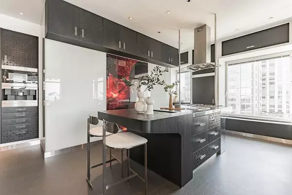 240 Riverside Blvd #PH-1, New York, NY 10069-0011