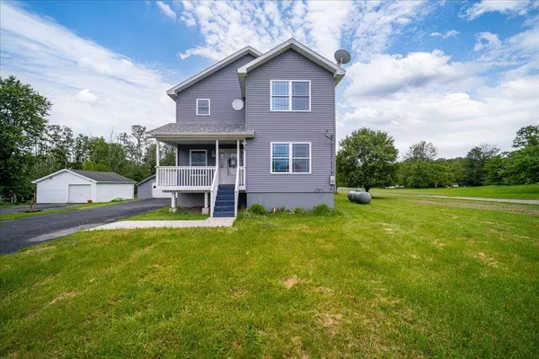 2017 Mt Hope RD, Middletown, NY 10940