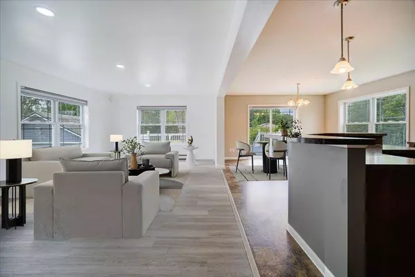 2017 Mt Hope RD, Middletown, NY 10940