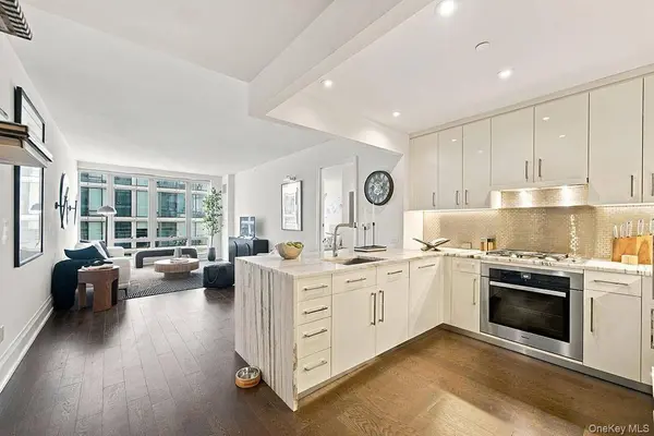 50 Riverside BLVD #15M, New York (manhattan), NY 10069