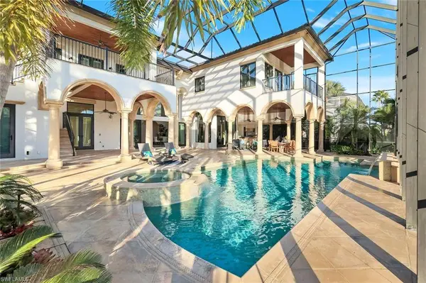 1450 Gulfstar DR S, Naples, FL 34112