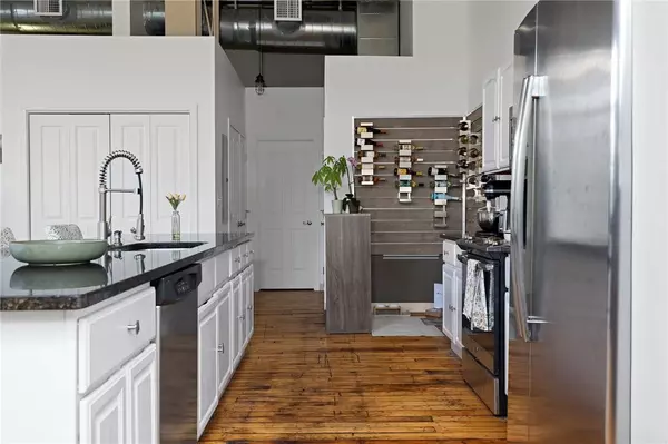 685 Social ST #114, Woonsocket, RI 02895