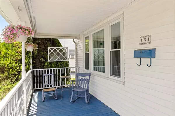 161 Ferncrest AVE, Cranston, RI 02905