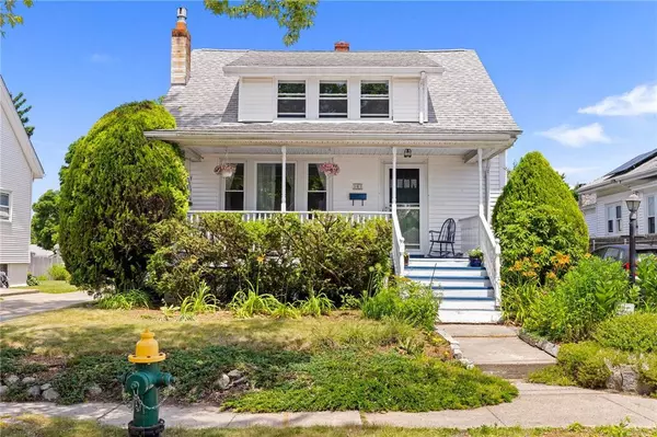 161 Ferncrest AVE, Cranston, RI 02905