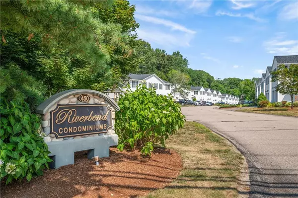 450 Providence ST #9, West Warwick, RI 02893