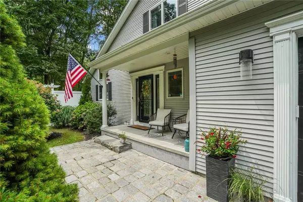 345 Hope Furnace RD, Scituate, RI 02831