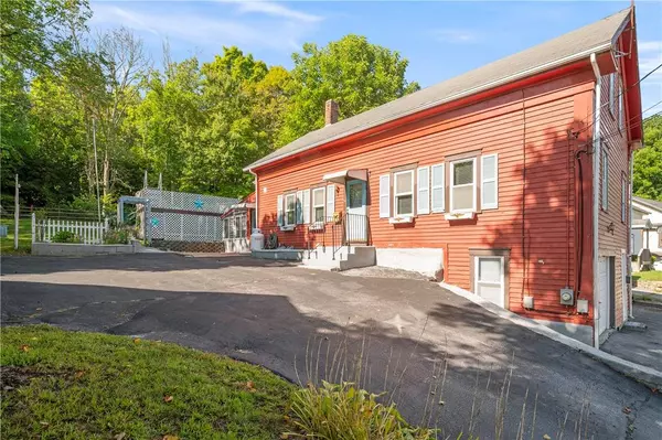 54 Grove ST, Burrillville, RI 02859