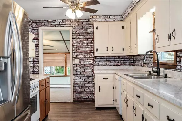 54 Grove ST, Burrillville, RI 02859