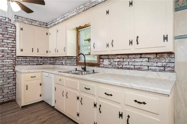 54 Grove ST, Burrillville, RI 02859