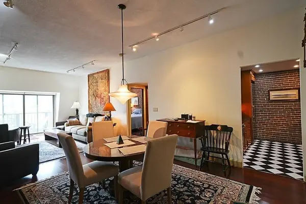 28-32 Atlantic #620, Boston, MA 02110