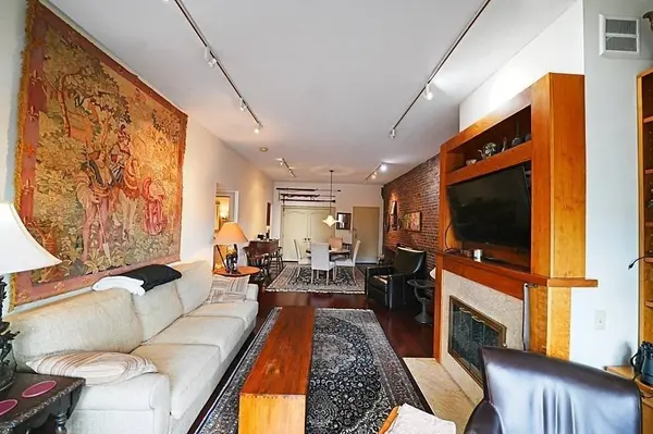 28-32 Atlantic #620, Boston, MA 02110