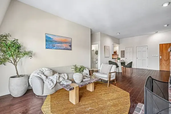 28-32 Atlantic Ave #628, Boston, MA 02111