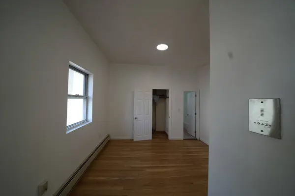 25 Temple #1L, Somerville, MA 02145