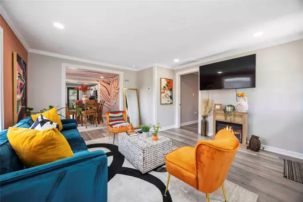 4525 Newberry ST, Houston, TX 77051