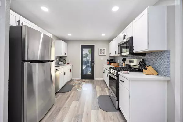 4525 Newberry ST, Houston, TX 77051