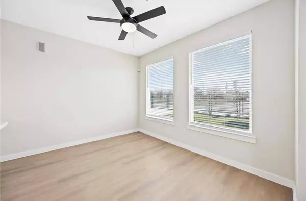 9212 Jutland RD #A, Houston, TX 77033