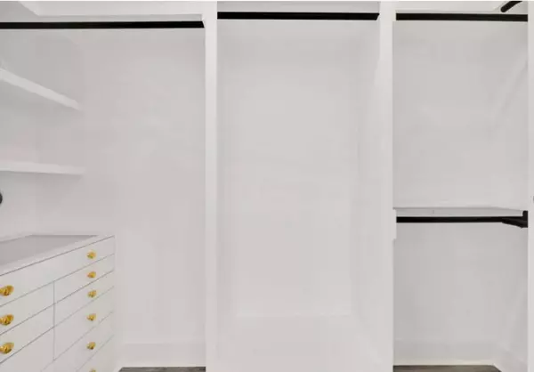 4404 Bond ST, Houston, TX 77026